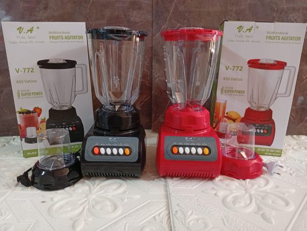 LICUADORA DE PLASTICO