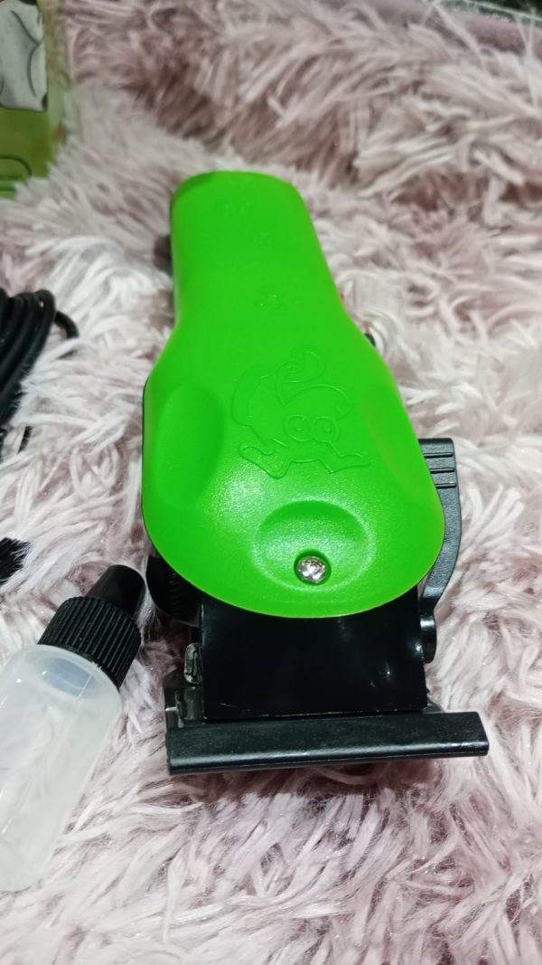 MAQUINA DE PERRO VERDE INALAMBRICA NUEVA - Imagen 3