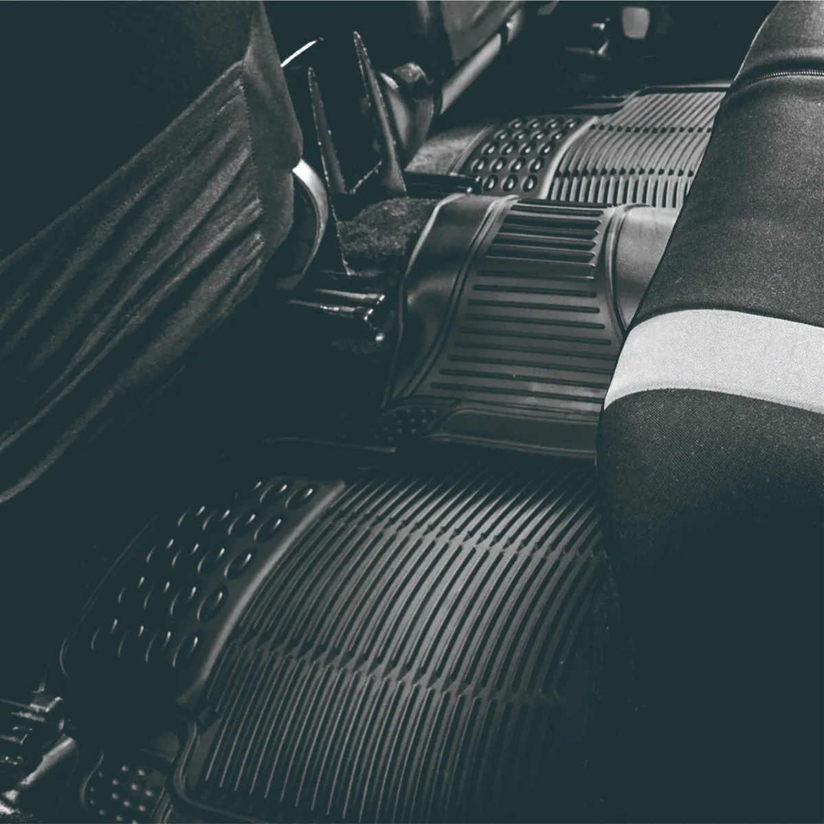 ALFOMBRA DE 3 PIEZAS PARA AUTO - Imagen 4