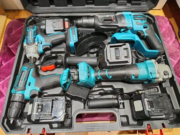 KIT DE 4 HERRAMIETAS - Imagen 2